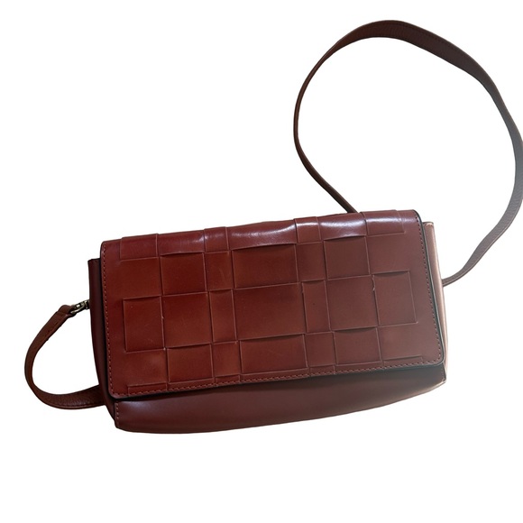 Zara Handbags - Zara Woven Brown Crossbody Bag